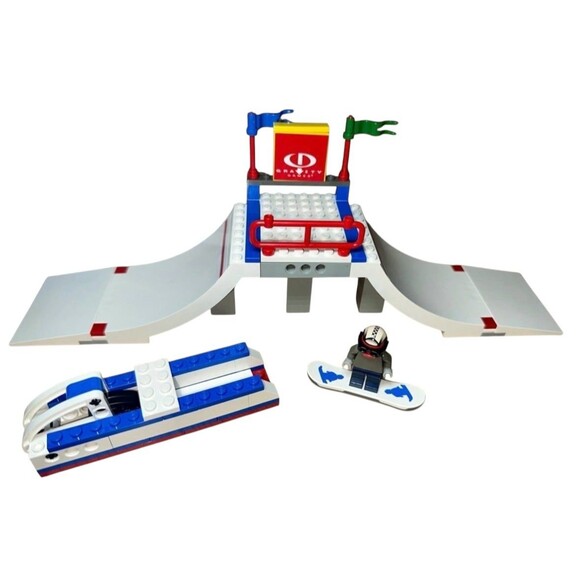 LEGO SPORTS 3536 Gravity Games "SNOWBOARD BIG AIR COMP" Vintage 2003 - Picture 2 of 7